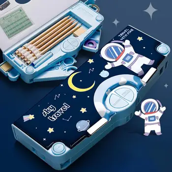 Írószertartó Ceruzahegyező tolltok Nyomótok Prés típusa Creative Astronaut Pattern 2 rétegű multifunkcionális írószer doboz rendezett